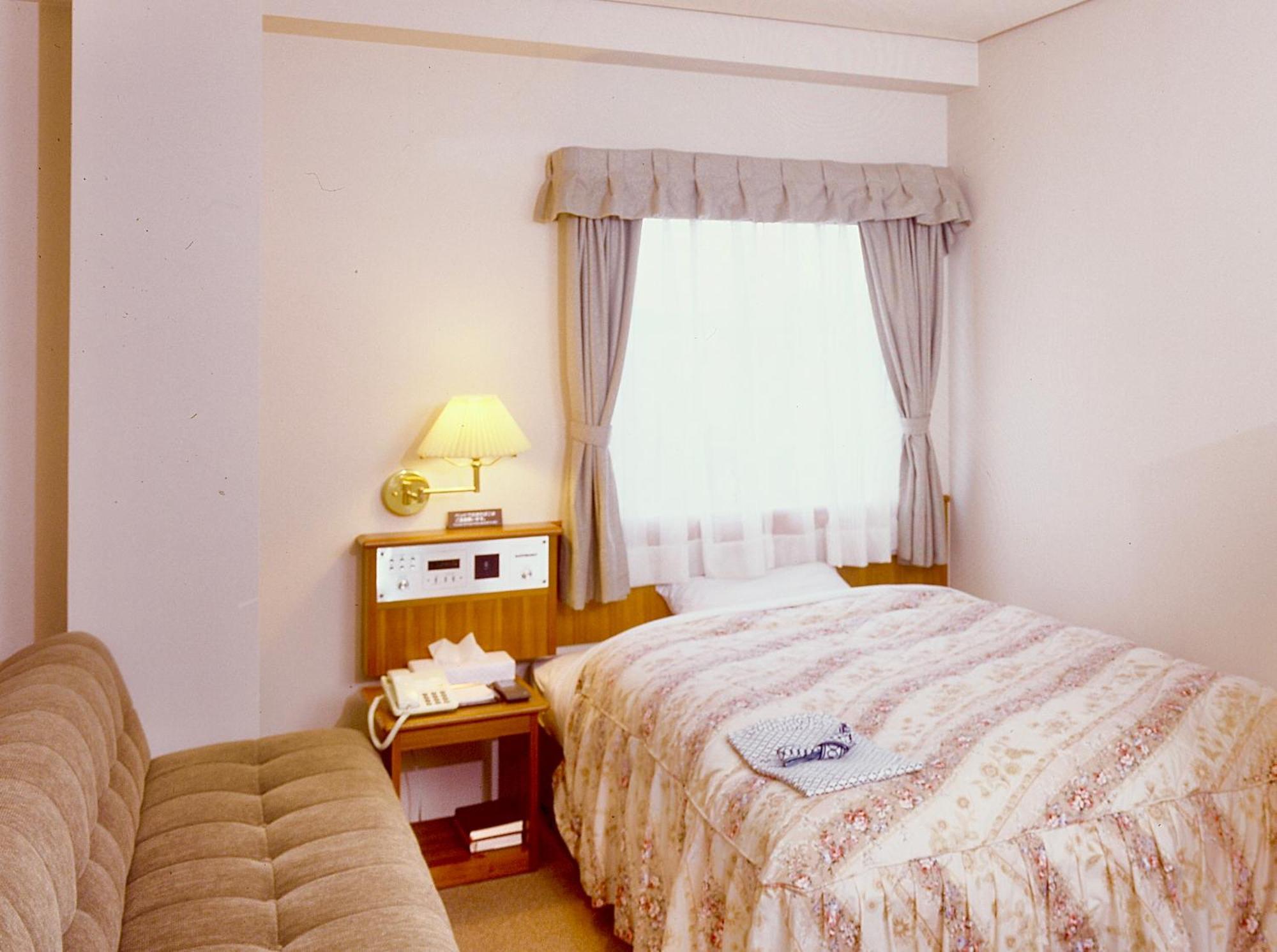 Okayama Ekimae Universal Hotel Eksteriør bilde