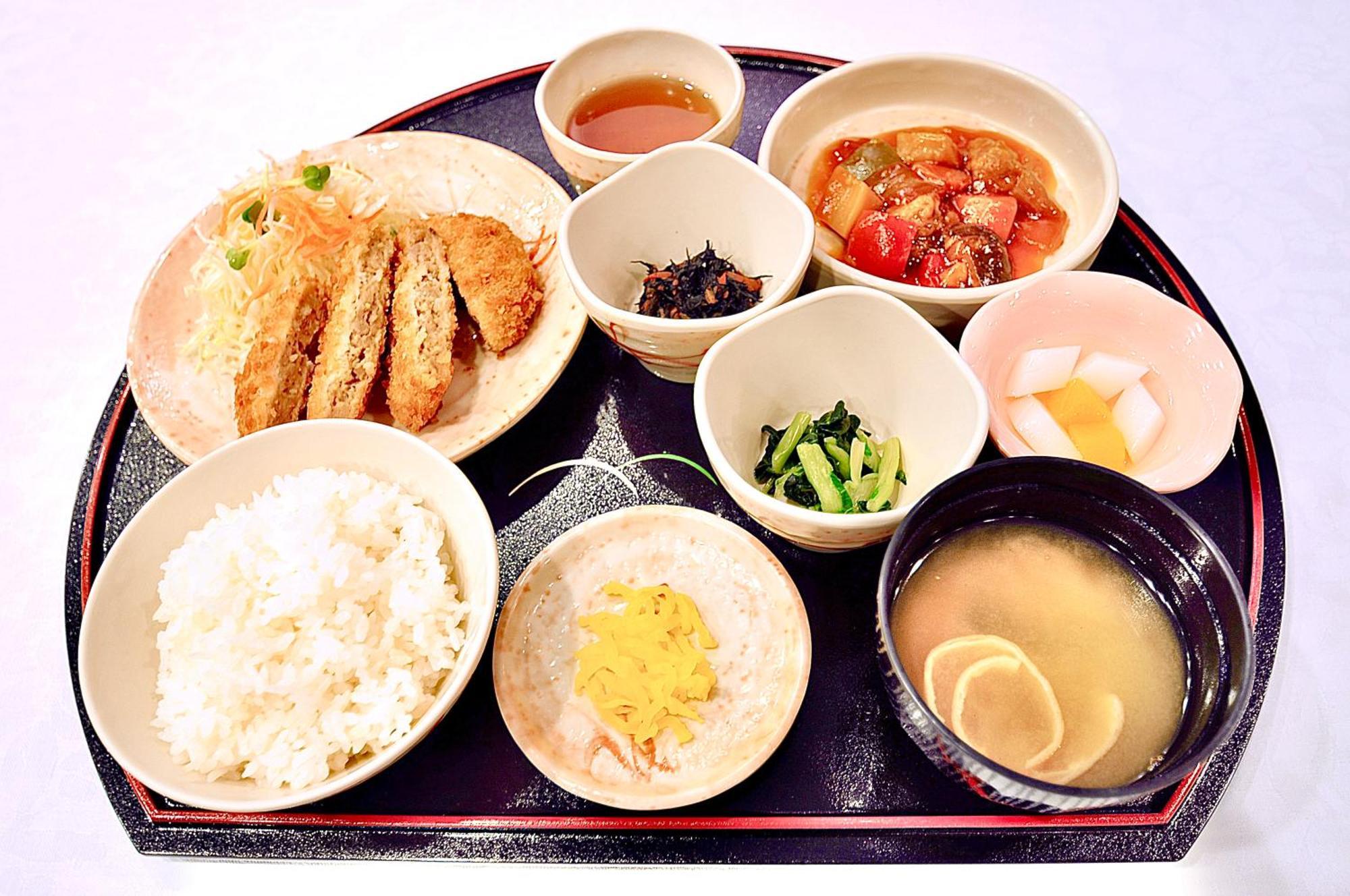 Okayama Ekimae Universal Hotel Eksteriør bilde